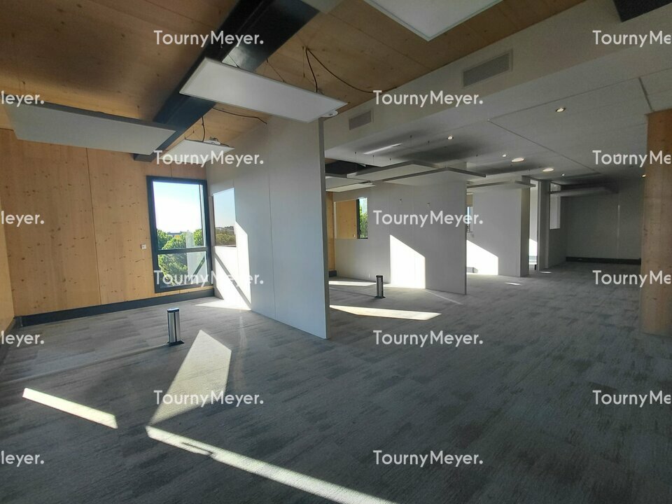 BUREAUX