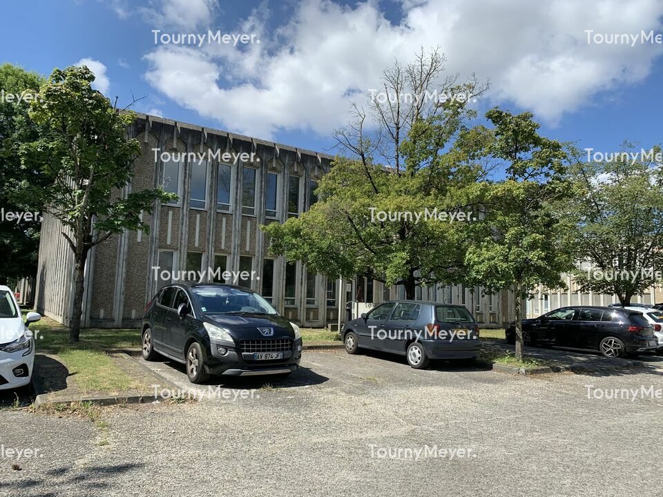 BUREAUX