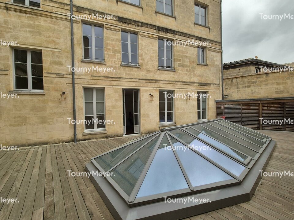 BUREAUX