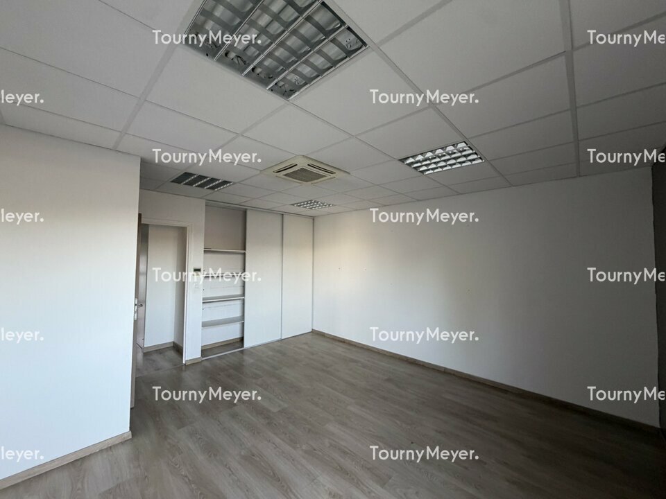 BUREAUX