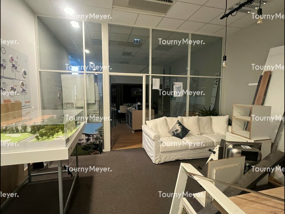 BUREAUX