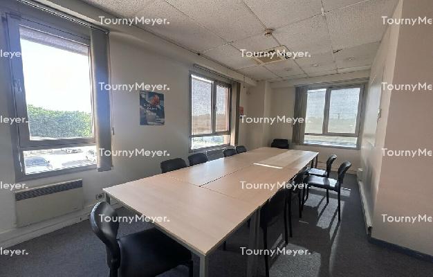 BUREAUX