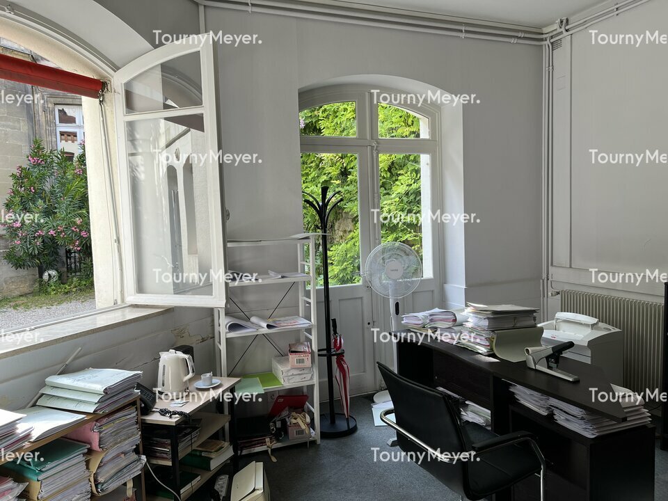 BUREAUX