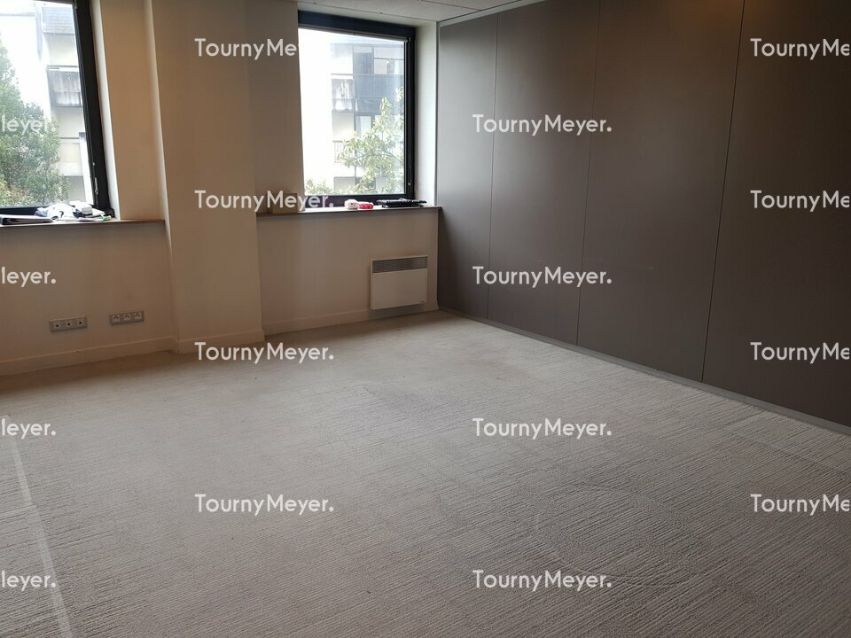 BUREAUX