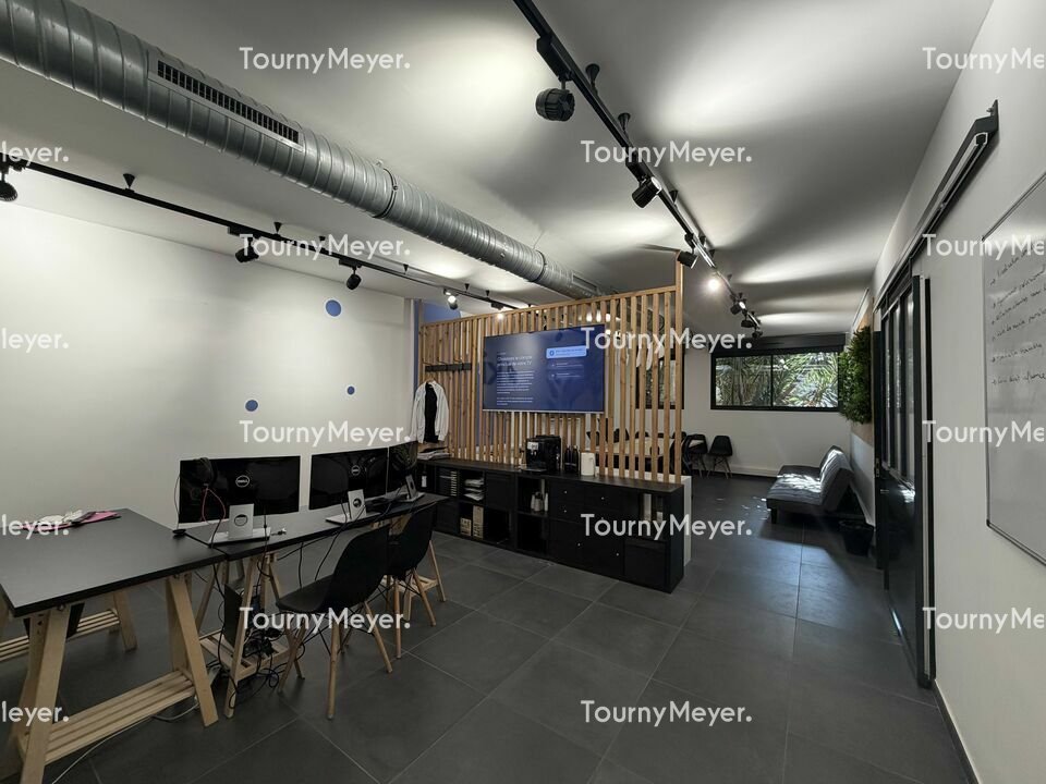 BUREAUX