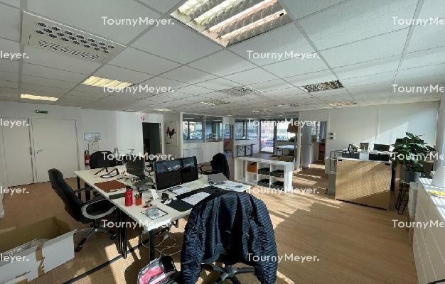 BUREAUX