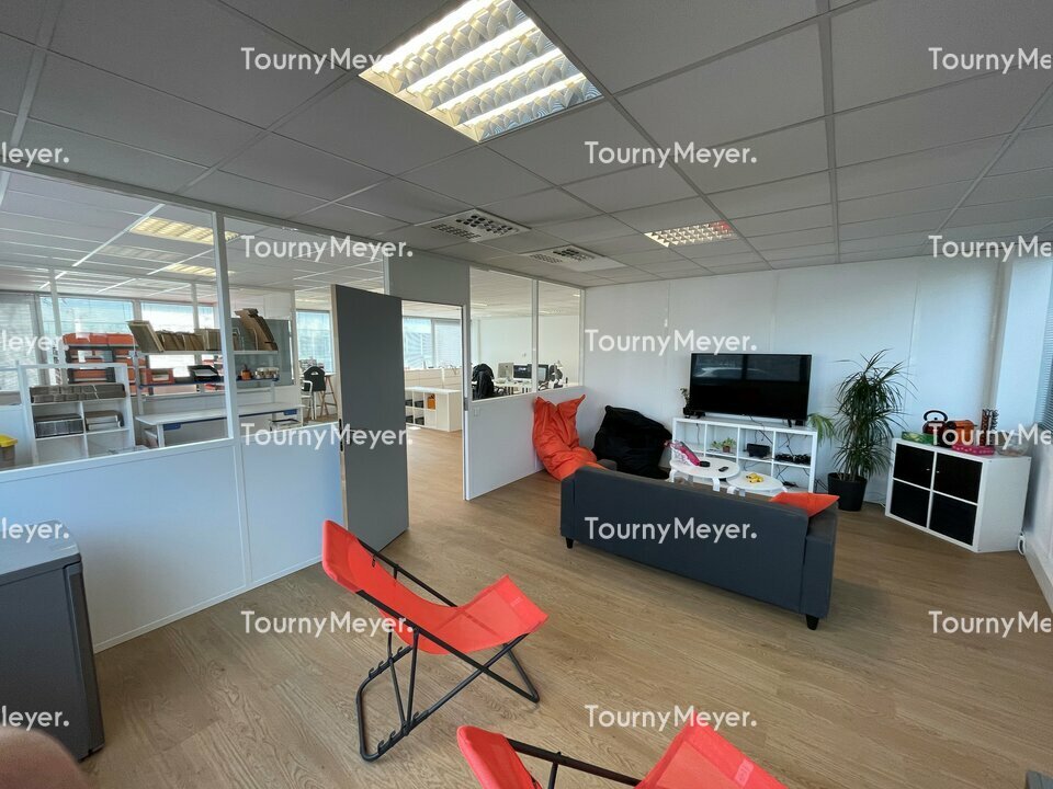 BUREAUX