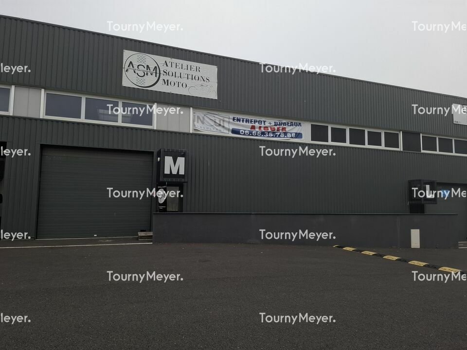 LOCAL D'ACTIVITES