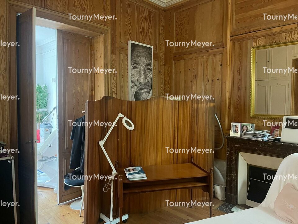 BUREAUX
