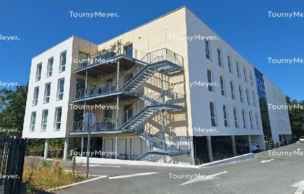 BUREAUX