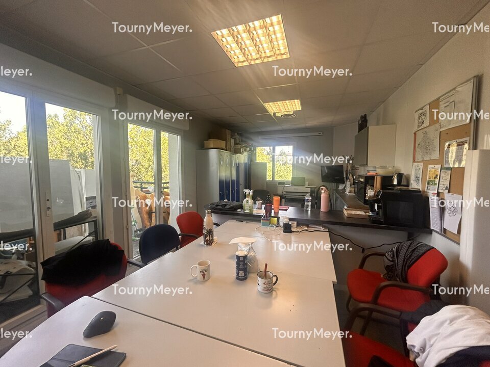 BUREAUX