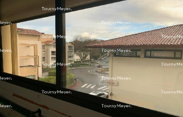 BUREAUX