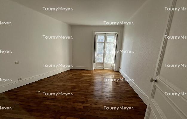 BUREAUX