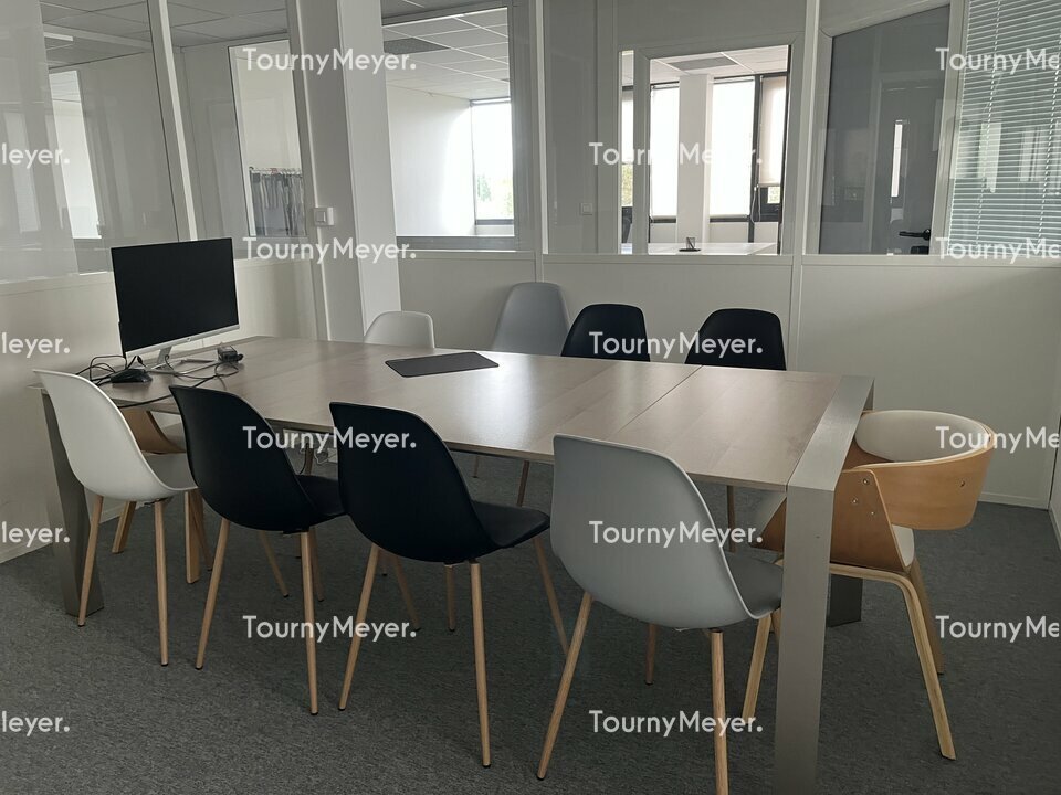 BUREAUX