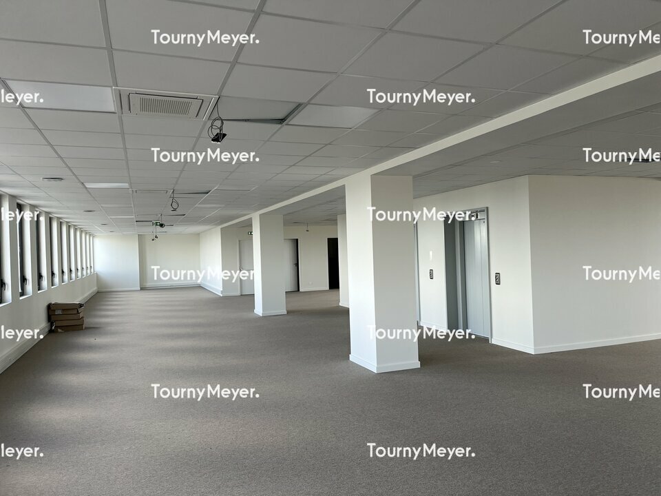 BUREAUX