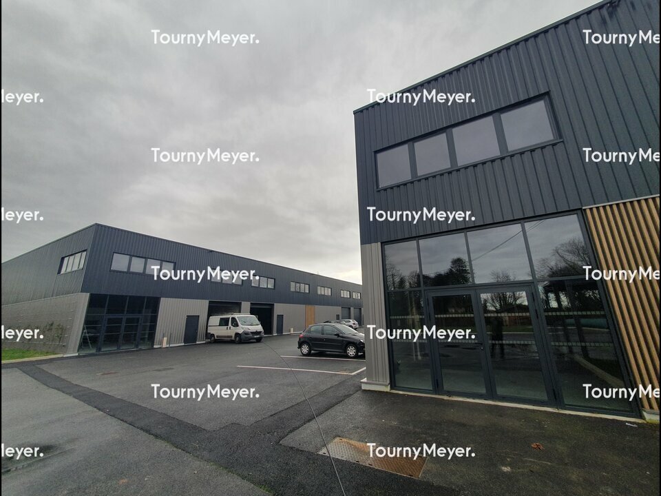 LOCAL D'ACTIVITES