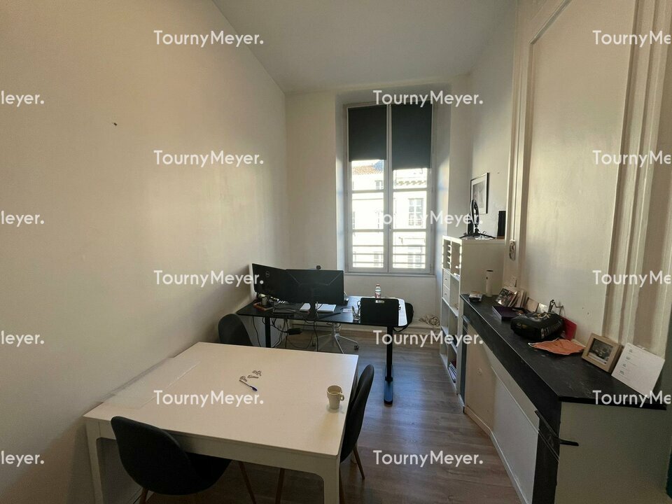 BUREAUX