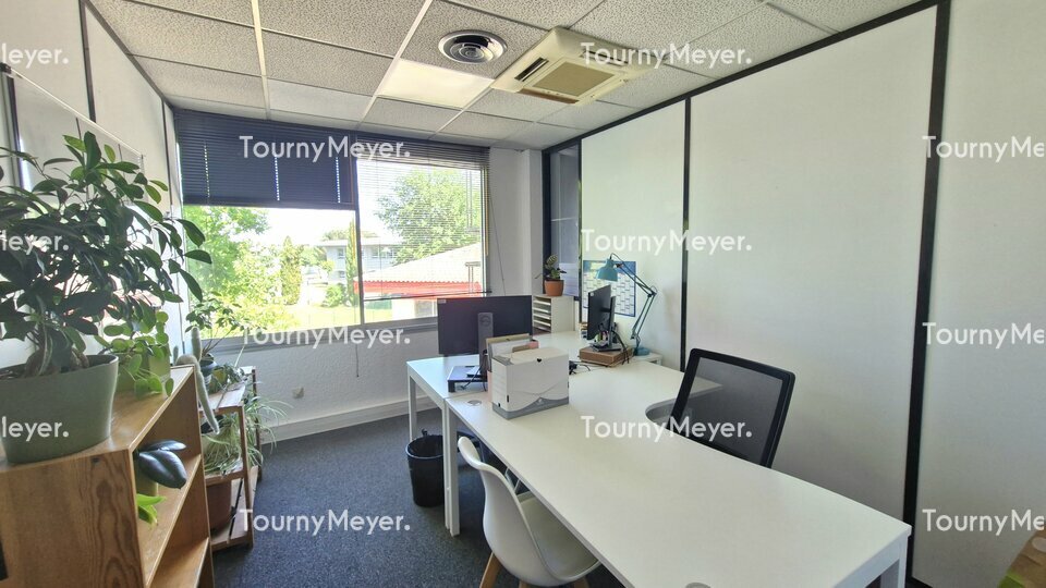 BUREAUX
