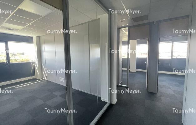 BUREAUX