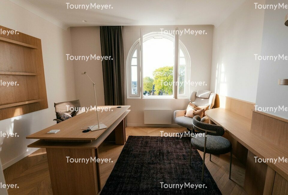 BUREAUX
