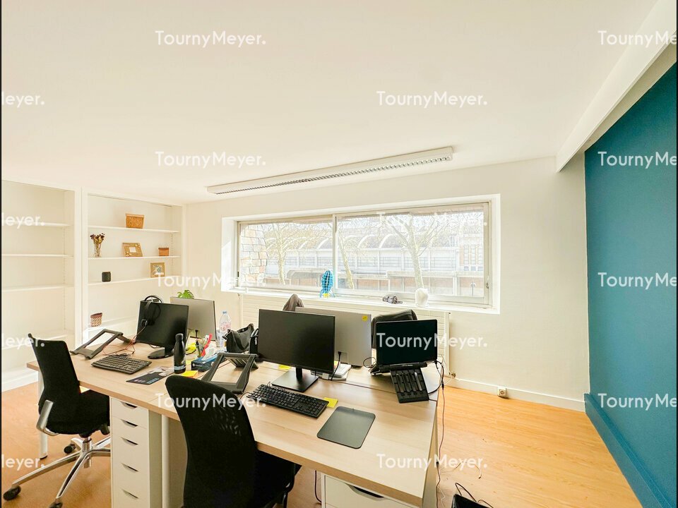 BUREAUX