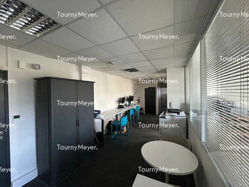 BUREAUX