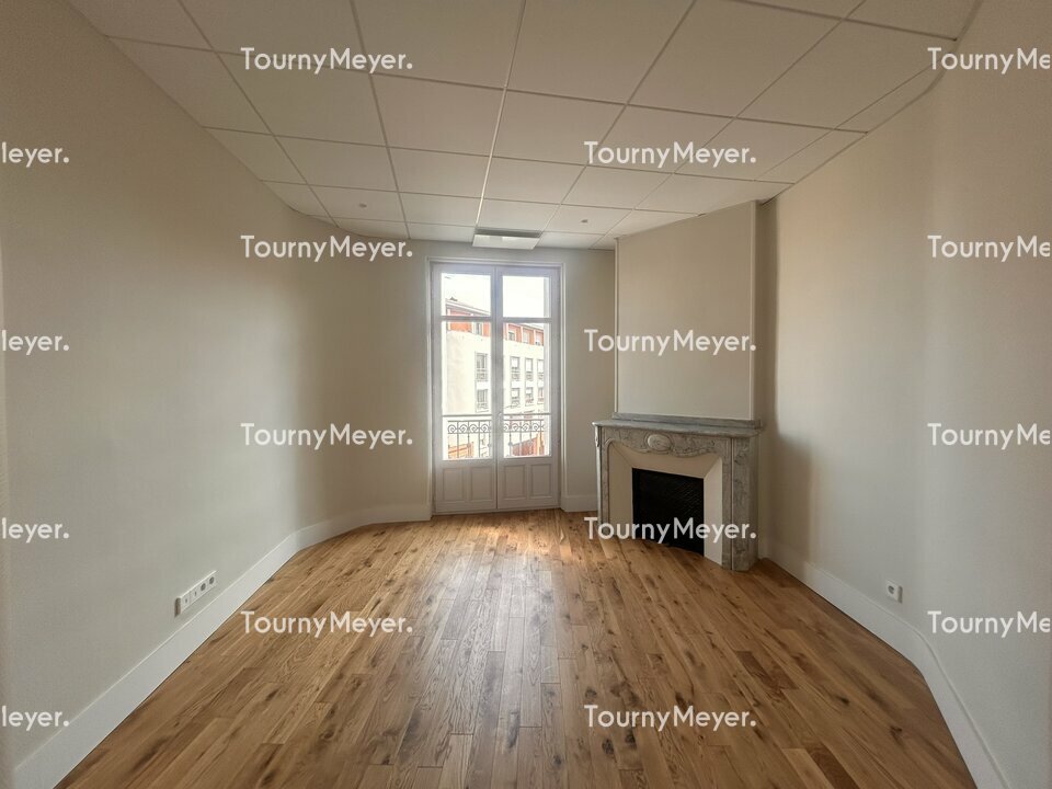BUREAUX