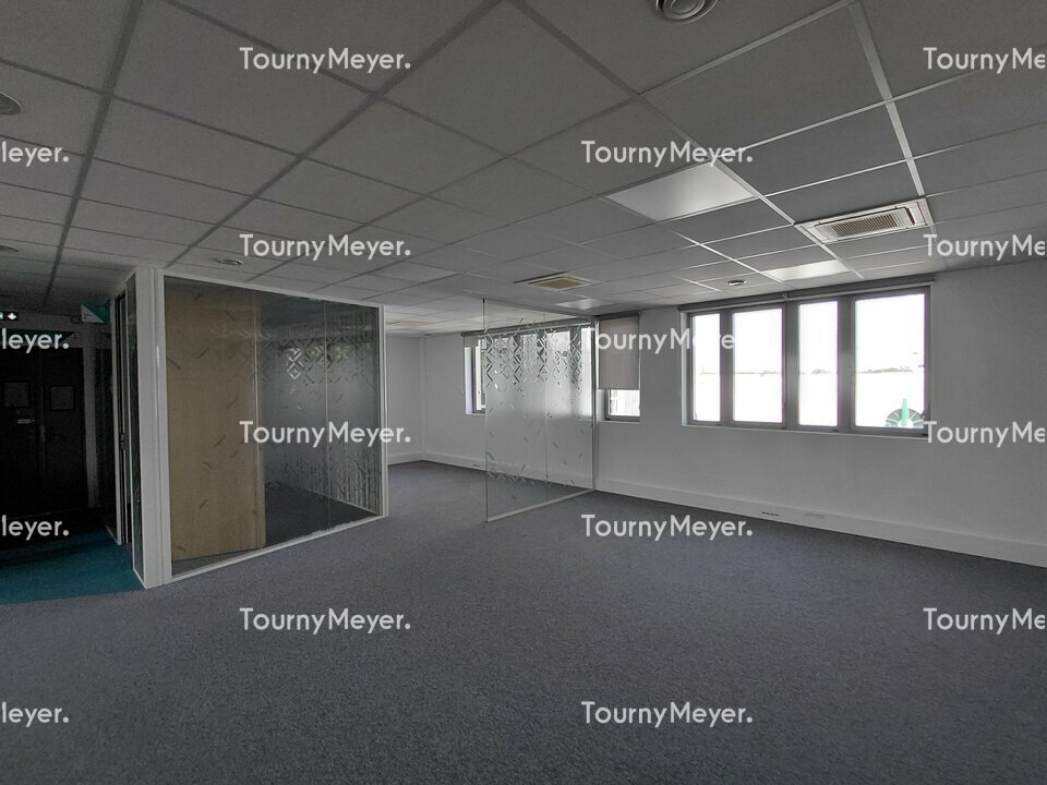 BUREAUX