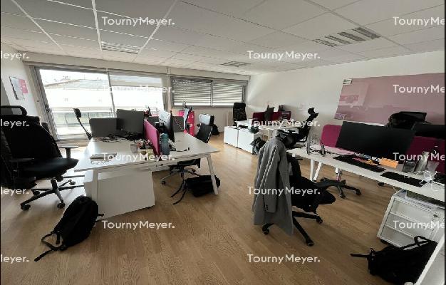 BUREAUX