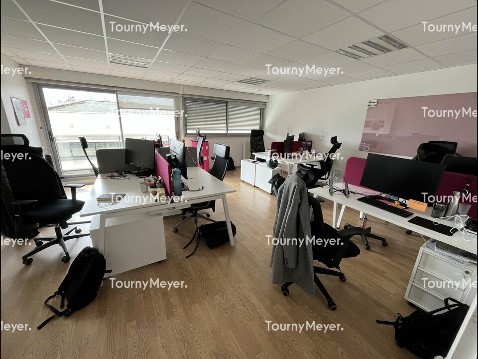 BUREAUX