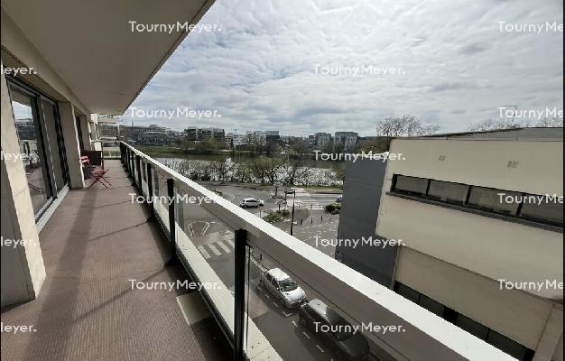 BUREAUX