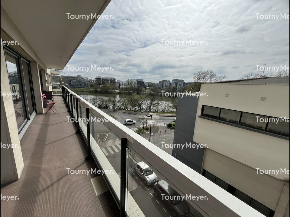 BUREAUX