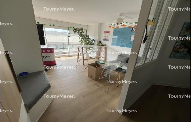 BUREAUX