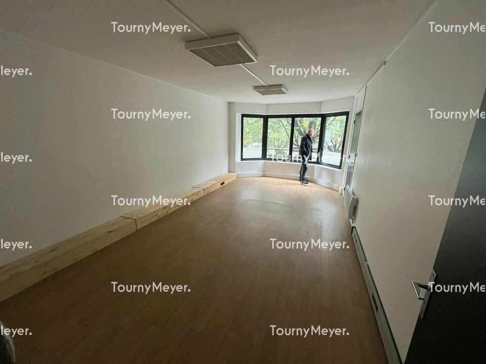 BUREAUX