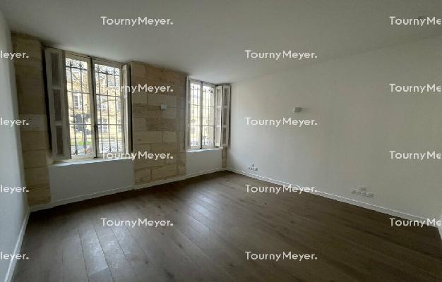 BUREAUX
