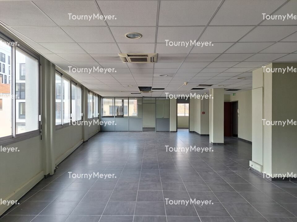 BUREAUX