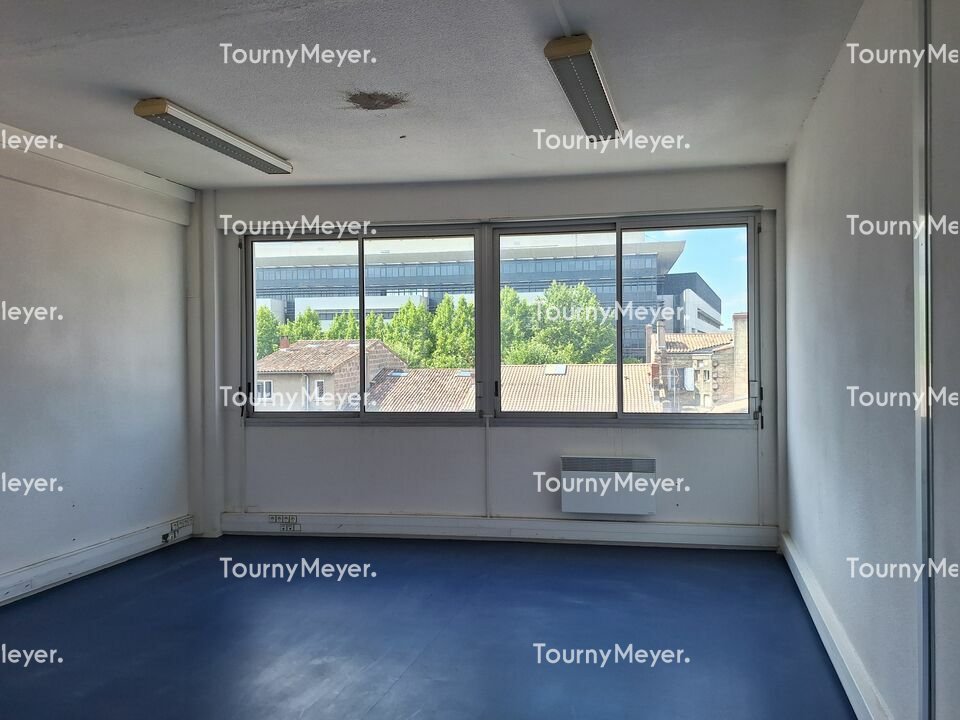 BUREAUX