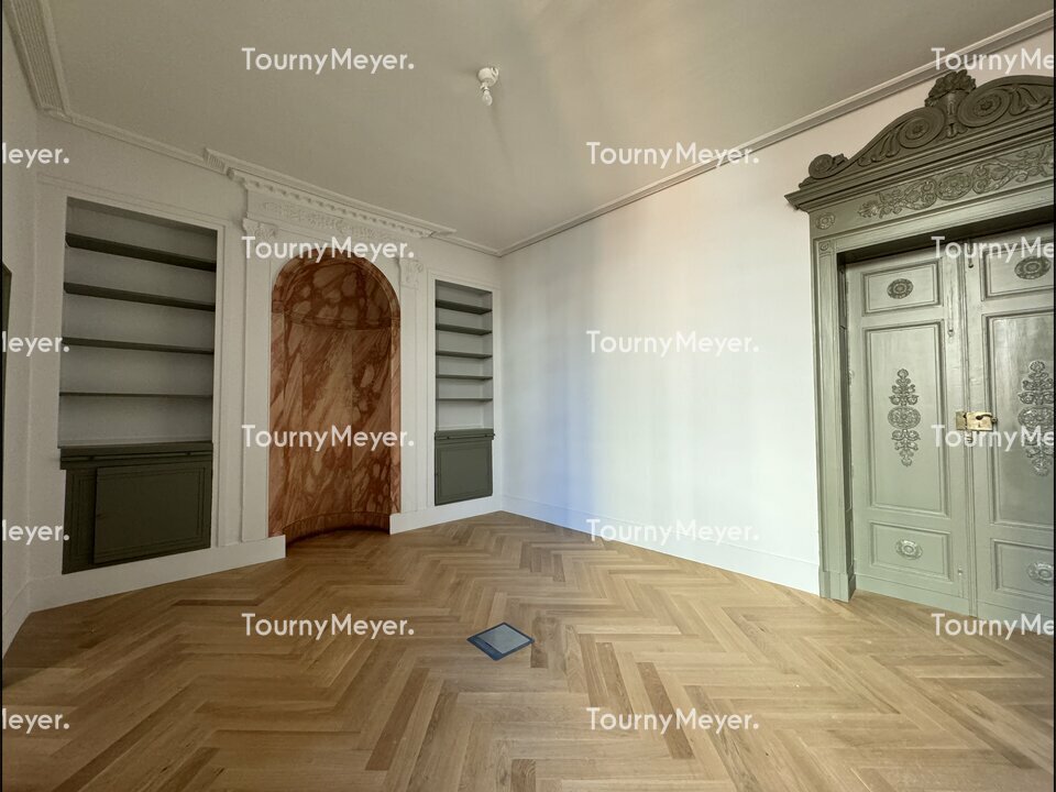 BUREAUX
