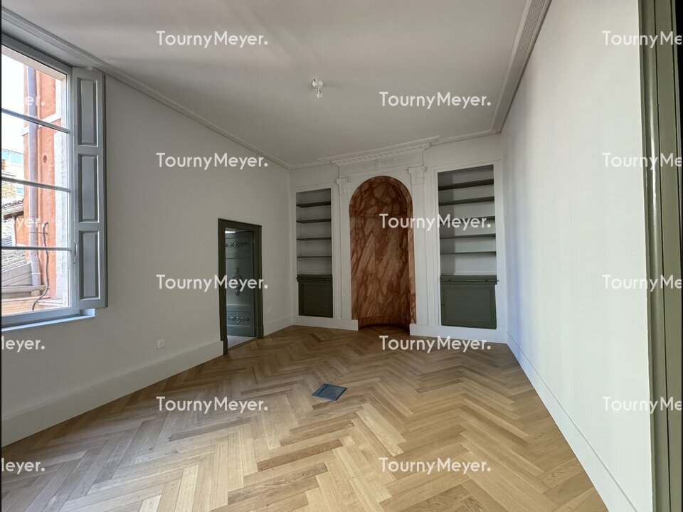 BUREAUX
