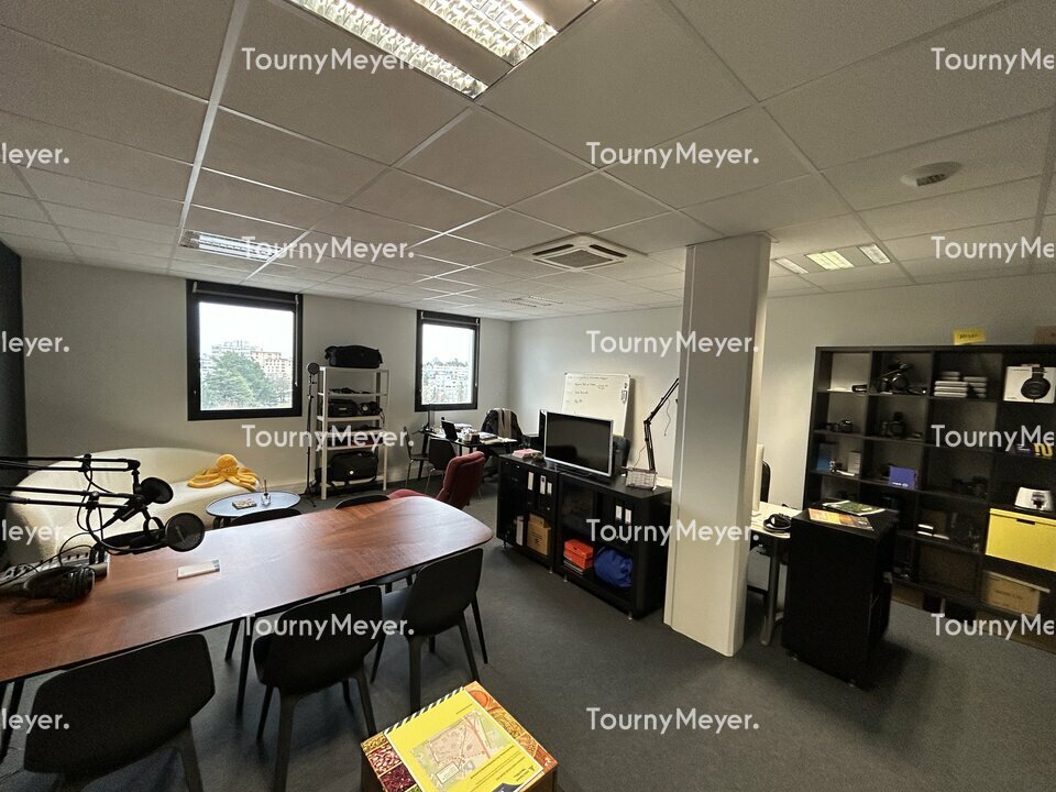 BUREAUX