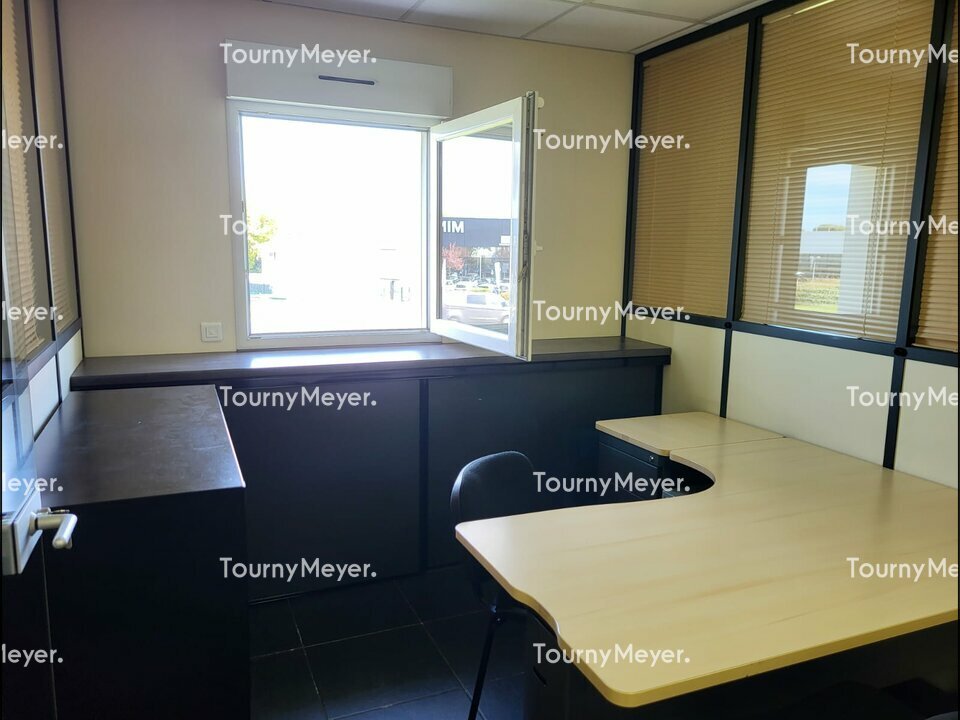 BUREAUX