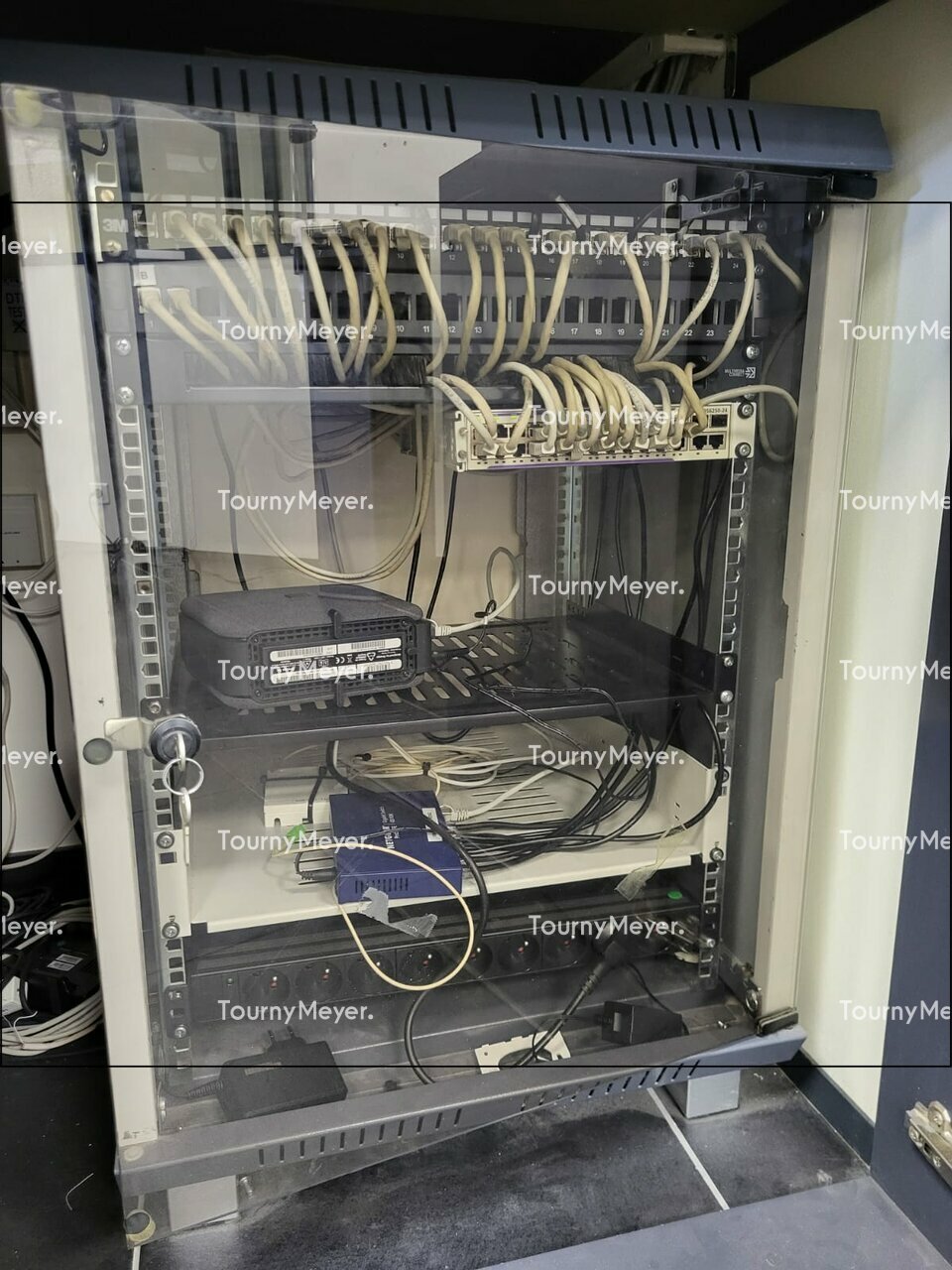 BUREAUX
