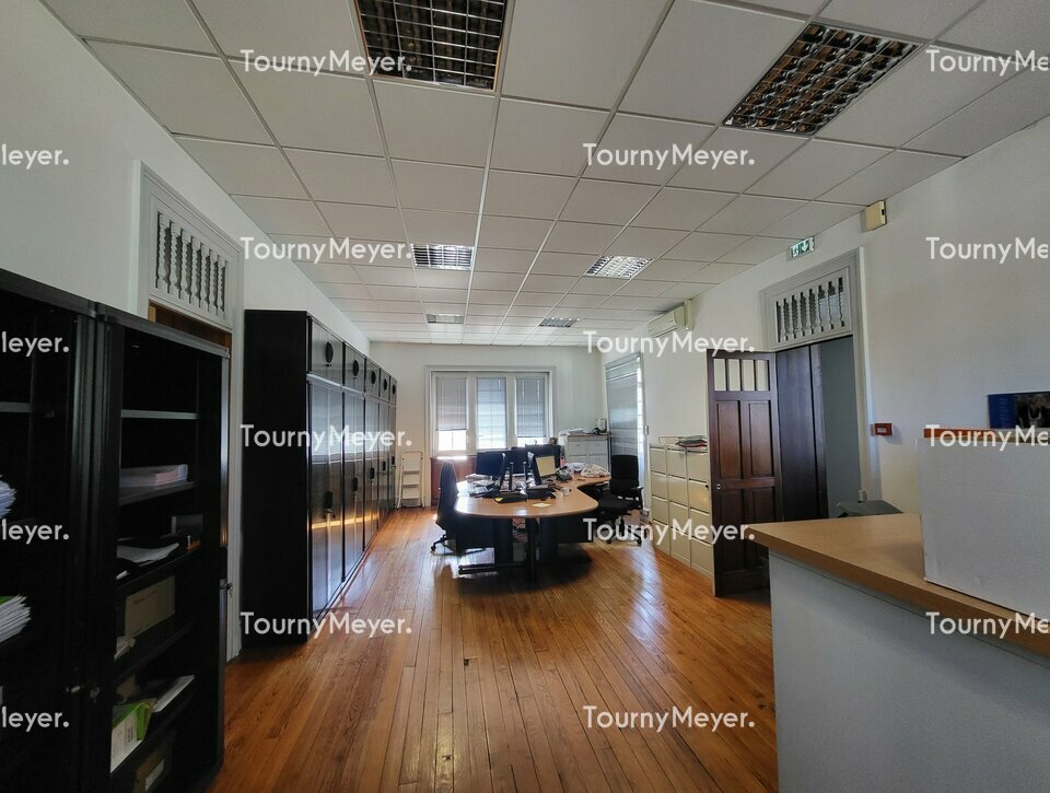 BUREAUX