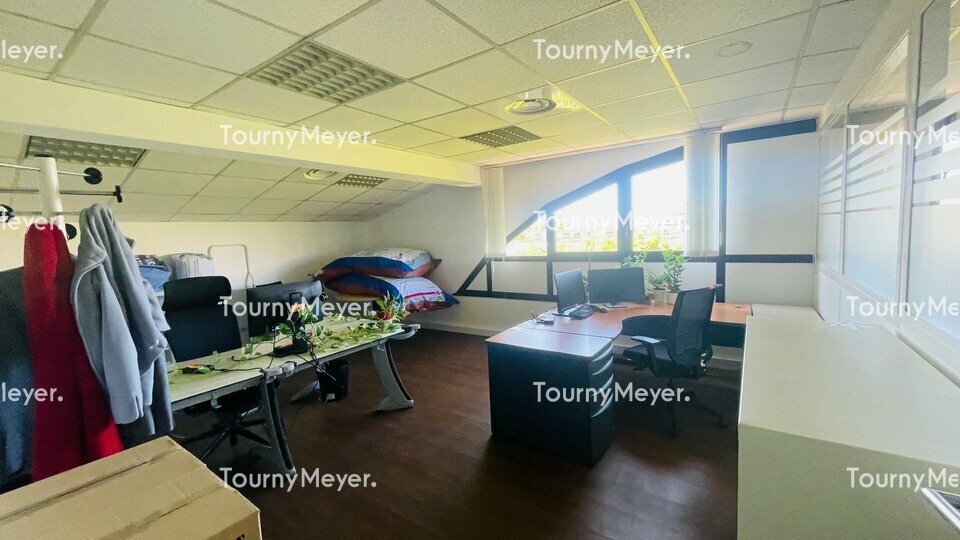 BUREAUX