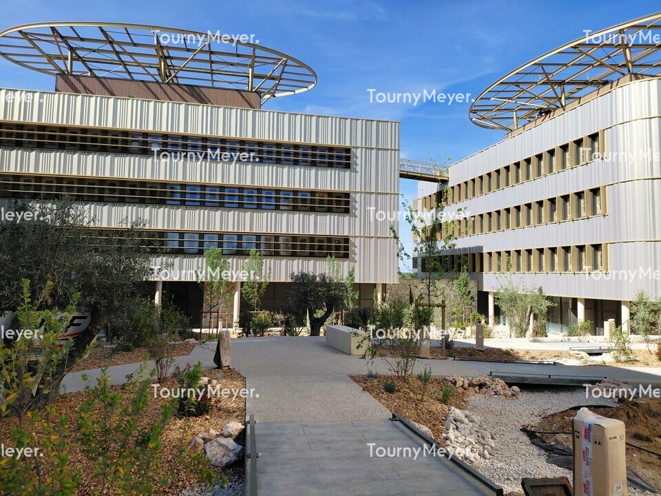 BUREAUX