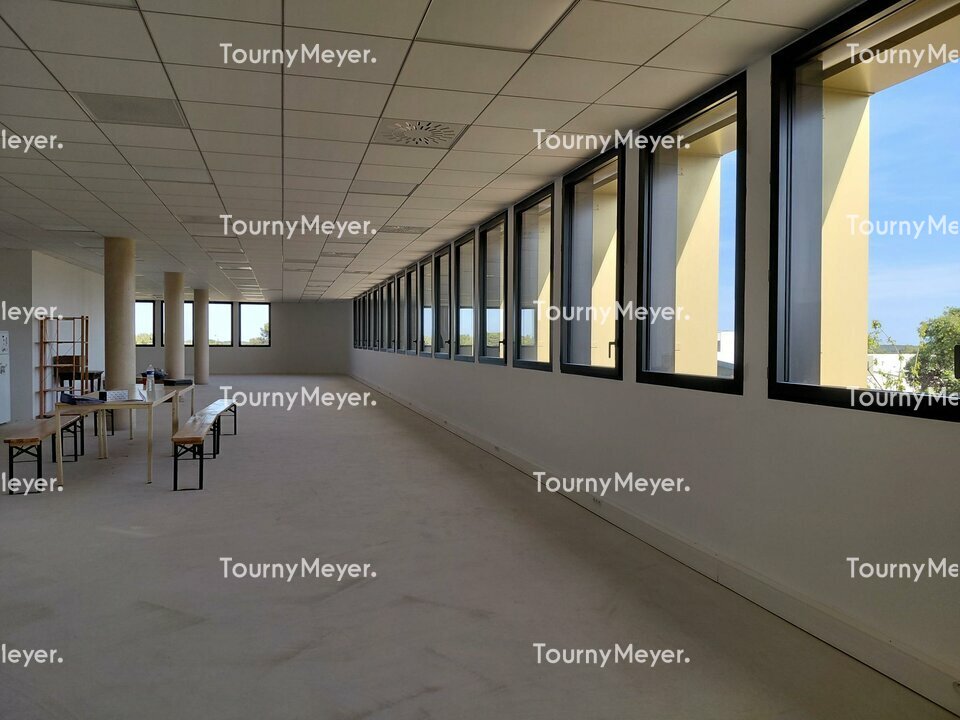 BUREAUX