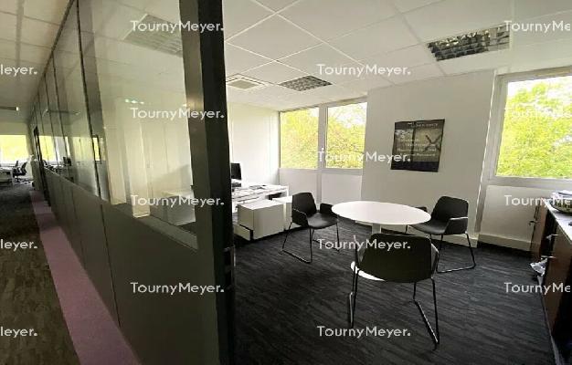 BUREAUX