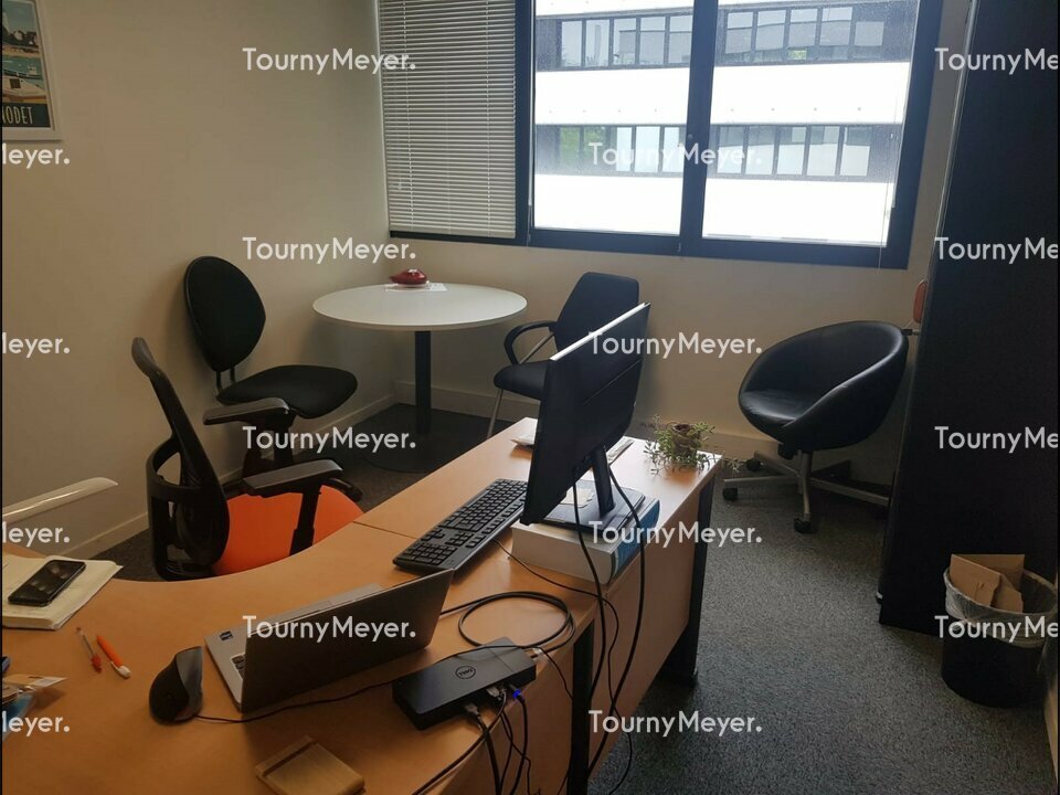 BUREAUX