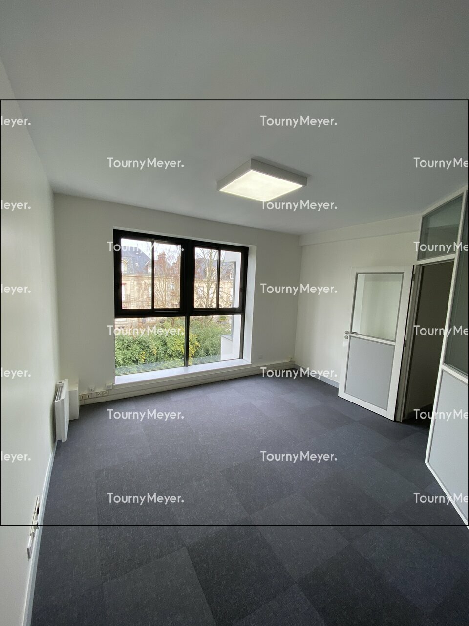 BUREAUX