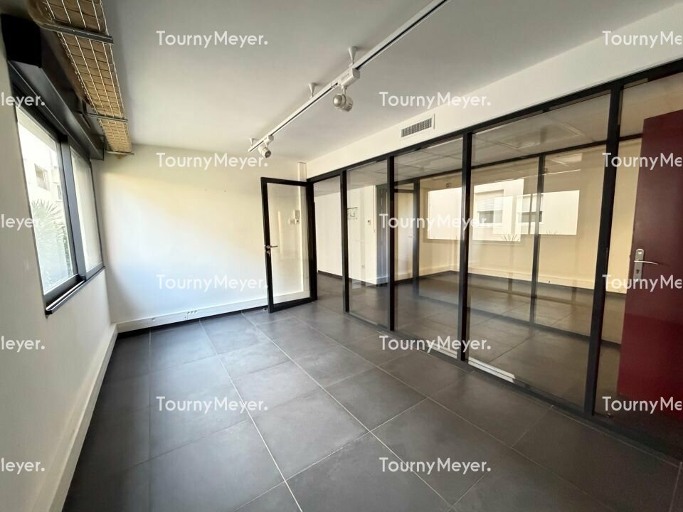 BUREAUX